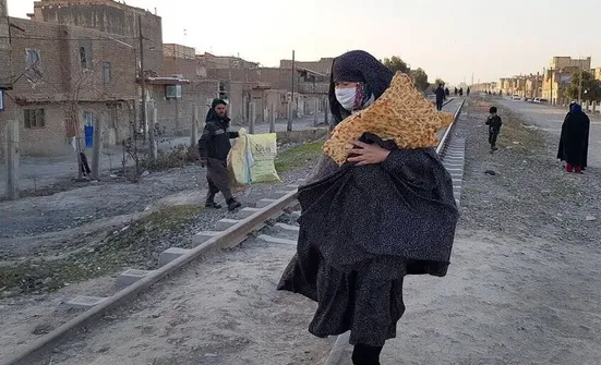 تنها چیزی که به صورت عادلانه بین ایرانیان تقسیم می&zwnj;شود فقر است