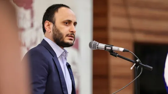 وارونه&shy;&zwnj;نمایی از وضع موجود، ظلم به منتخب مردم در سال ۱۴۰۰ و پیچیده کردن اداره امور در دولت چهاردهم است