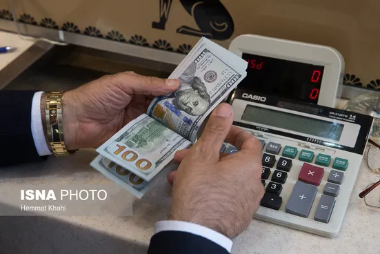 عزل ۱۱ رئیس شعبه بانک به&zwnj;دلیل تخلف در بازار ارز و طلا