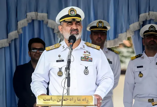 دشمن را همچون فرعون زمان در قعر دریا غرق خواهیم کرد