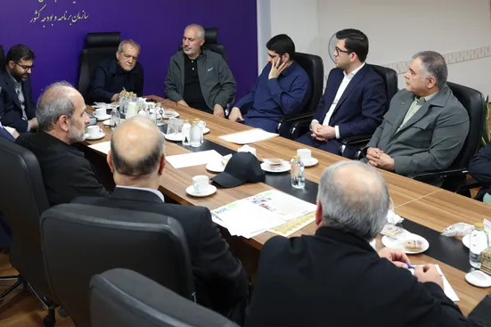 باید با مردم با صداقت سخن گفت/ نمی&zwnj;توان شرایط کشور را عادی جلوه داد
