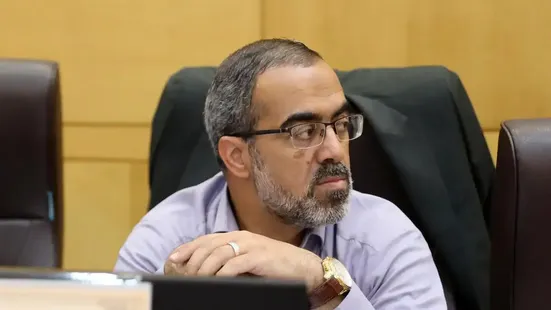 دولت جراحی مافیای اقتصادی را هم انجام دهد