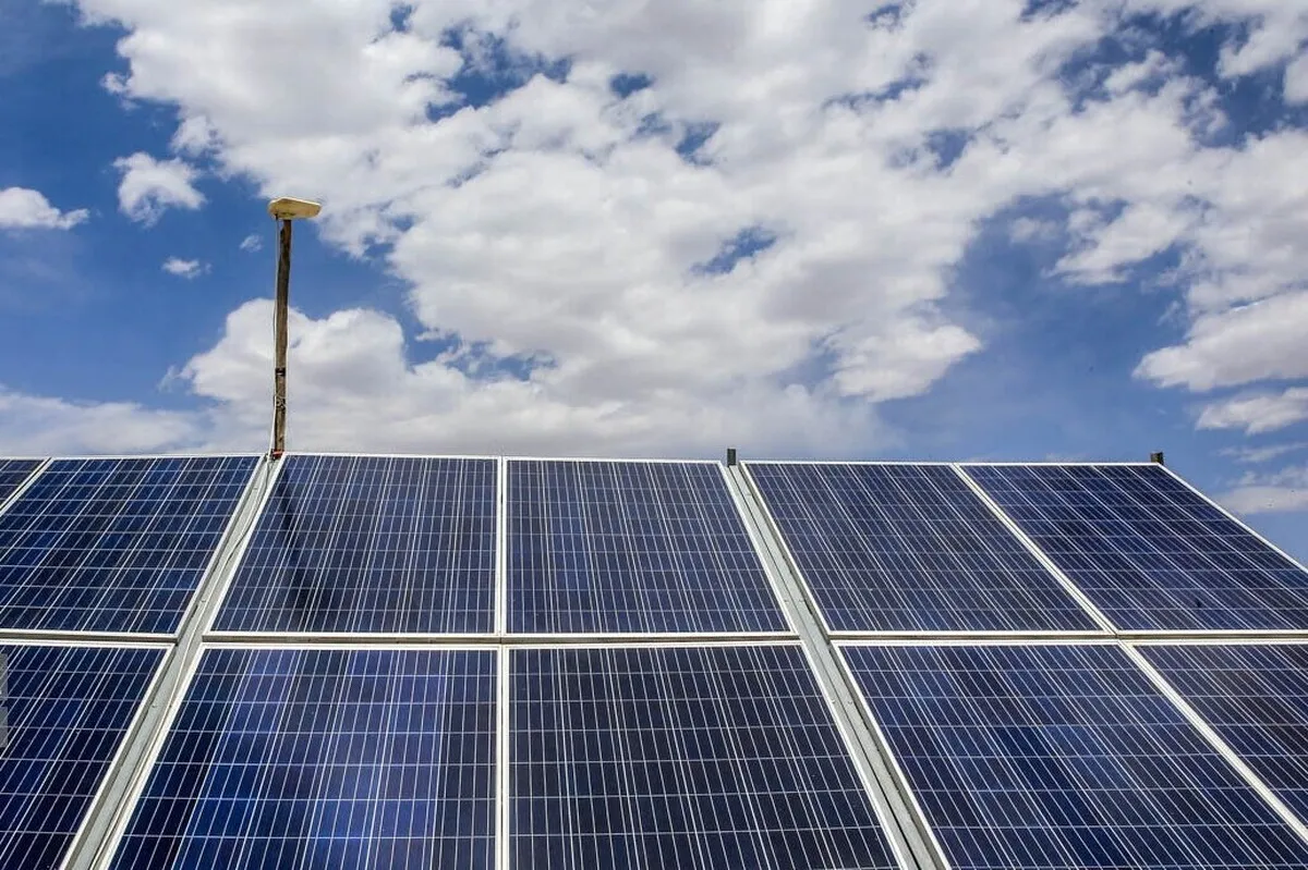 تولید نیروگاه‌های تجدیدپذیر کشور ۳۰ درصد افزایش یافته است