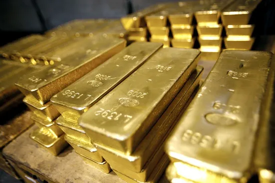 کاهش قیمت طلای جهانی در پی افزایش قیمت نفت