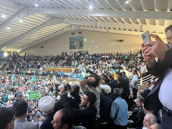 استقبال باشکوه شیرازی&zwnj;ها از مسعود پزشکیان