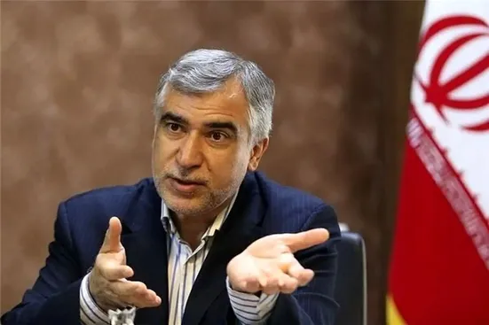 چرا عضو کمیسیون امنیت ملی، رازهای نظامی کشور را مثل آب خوردن در رسانه بیان می&zwnj;کند؟!