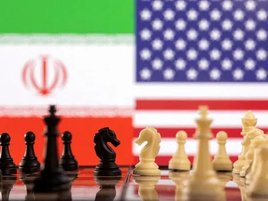 حمله کیهان به مذاکرات: افق روشن نیست / کشور را معطل نکنید