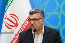 عیادت وزیر بهداشت از مجروحان جنگ در چند بیمارستان و تأکید بر تداوم ارائه خدمات