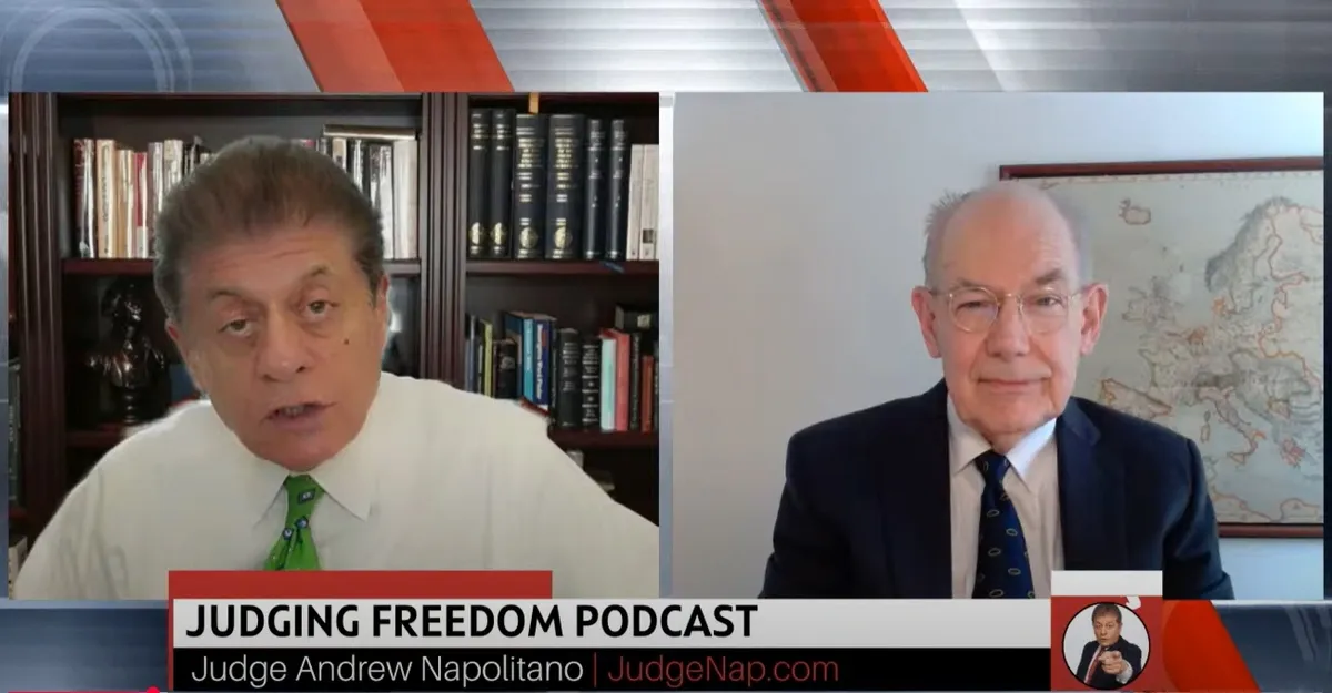 پروفسور آمریکایی: برنامه هسته‌ای ایران نابود نشده، روایت ترامپ بر پایه تبلیغات بود/ اسرائیل خواهان آتش‌بس بود