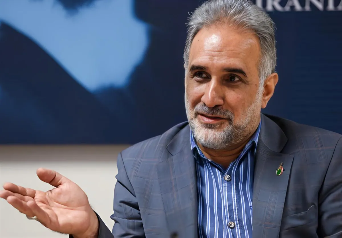 چرخ سیاست در ایران خوب نمی‌چرخد / گروه‌ها به جای تقویت، یکدیگر را خنثی می‌کنند