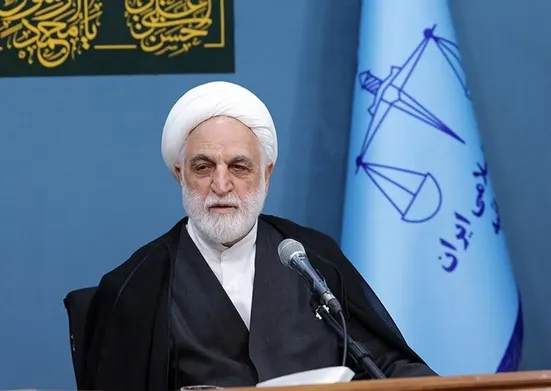 نگوییم یک شب زندان رفتن که ایرادی ندارد