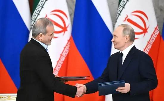 معاهده مشارکت راهبردی ایران و روسیه اجرایی شد