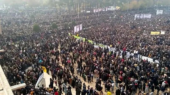 به موافقان و مخالفان مذاکره، مجوز تجمع بدهید، اگر موافقان ۱۰ برابر مخالفان نبودند، مذاکرات را متوقف کنید