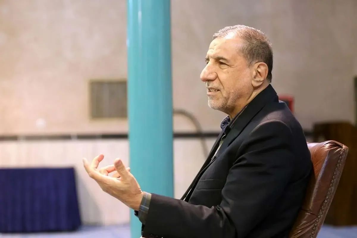 تحریم‌ها رفع شوند و تمام اموالی که شاه خبیث دزدید و خارج کرد، به کشور برگردانده شود
