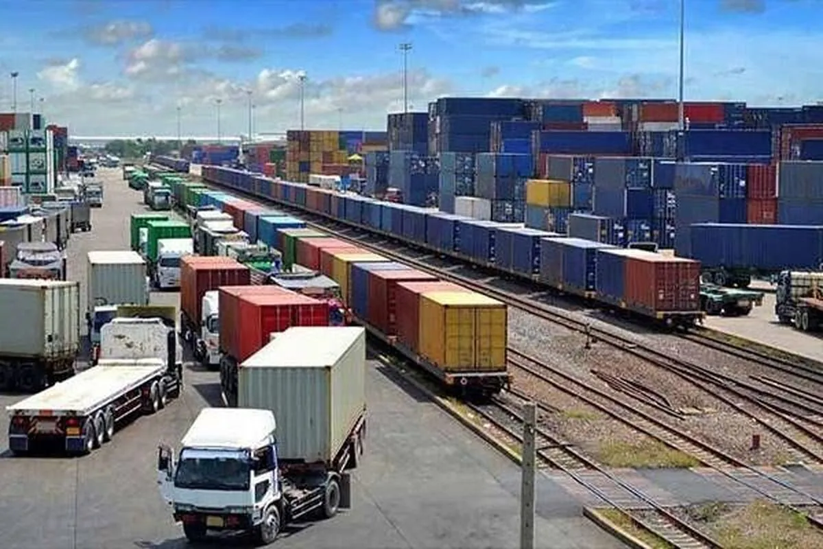 کاهش ۱۵ درصدی واردات در ۶ ماه اول سال جاری