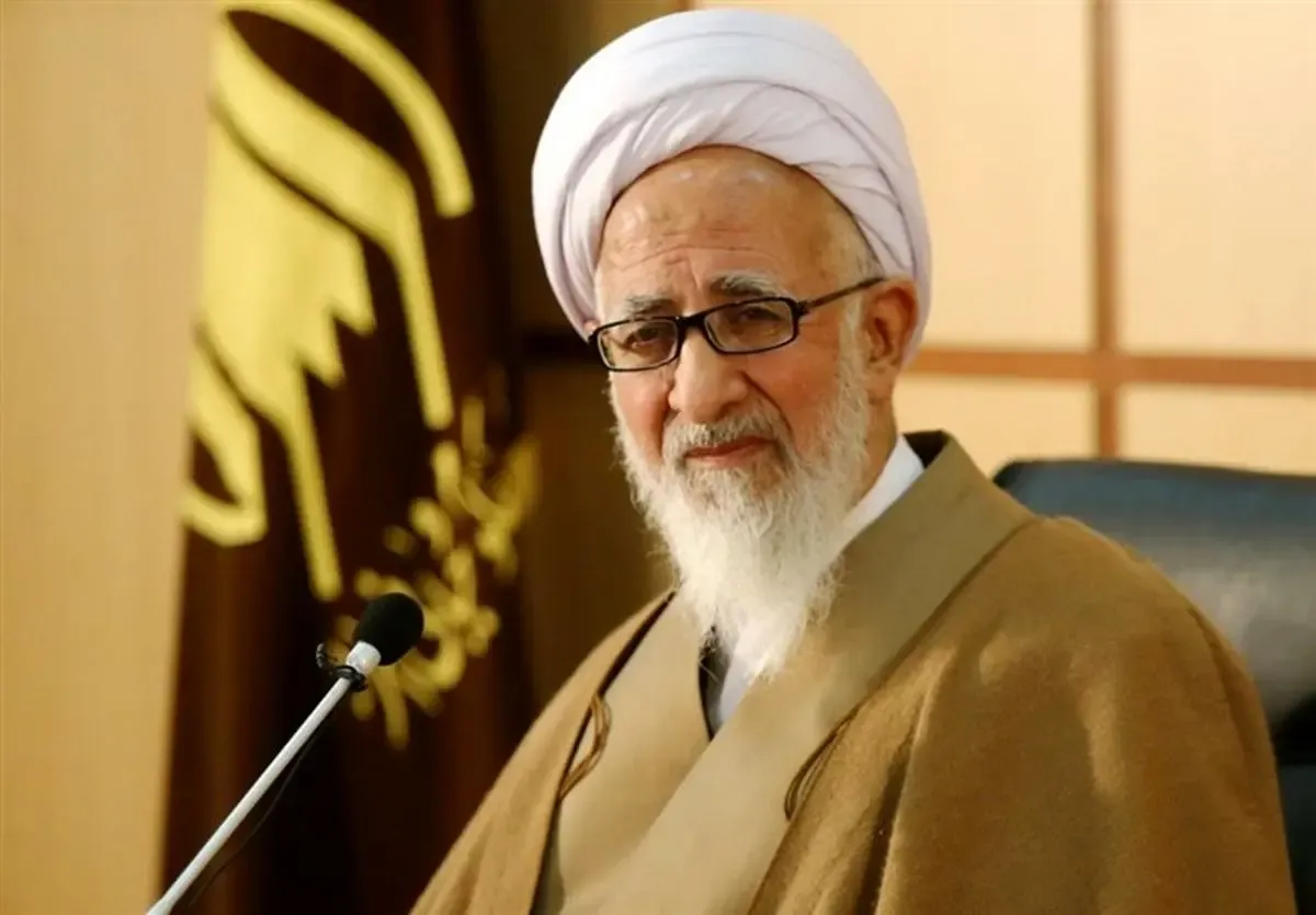 مراقب گسترش فقر، اختلاس، حقوق‌های نجومی و گرانی باشید