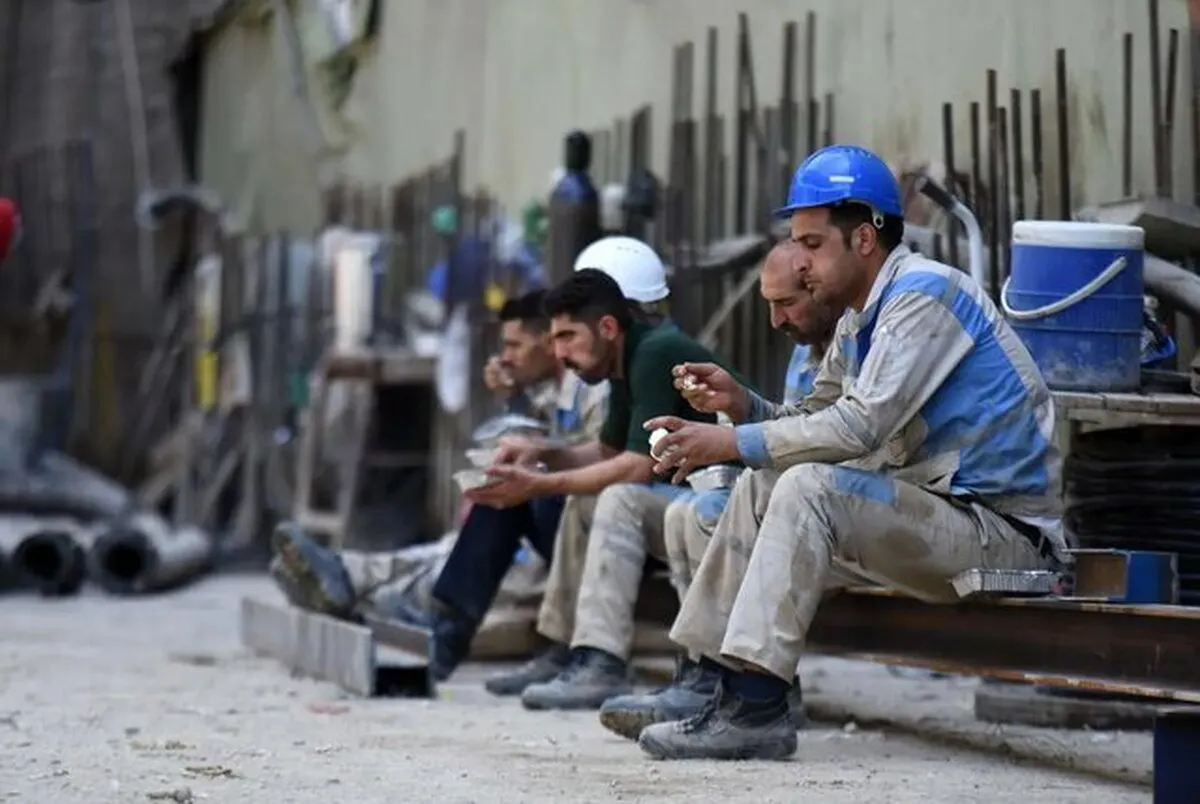 آیا حضور شفاف اتباع در بازار کار ایران محدودیتی در پی خواهد داشت؟