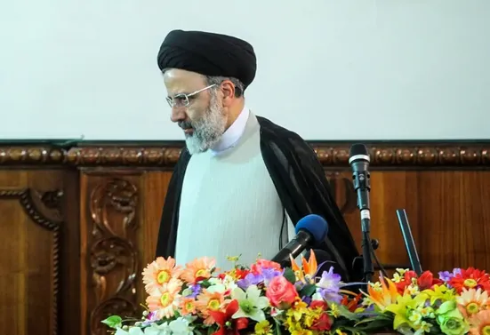 این وسایل از شهید رئیسی در هلی&zwnj;کوپتر سوخته بجا ماند+عکس