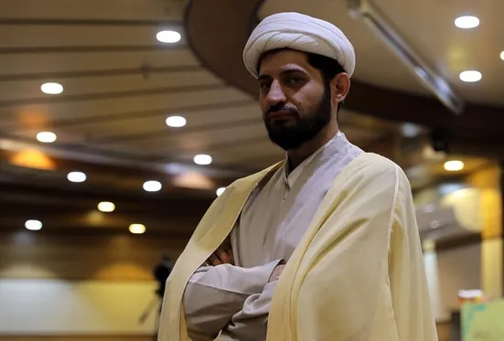 نامه پزشکیان برای برکناری معاون خود، در تاریخ انقلاب بی&zwnj;نظیر بود