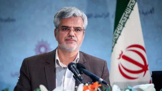 توصیه محمود صادقی به دولت؛ در سیاست&zwnj;های منطقه&zwnj;ای هوشیارانه عمل کنیم تا در زمین ترامپ و نتانیاهو بازی نکنیم