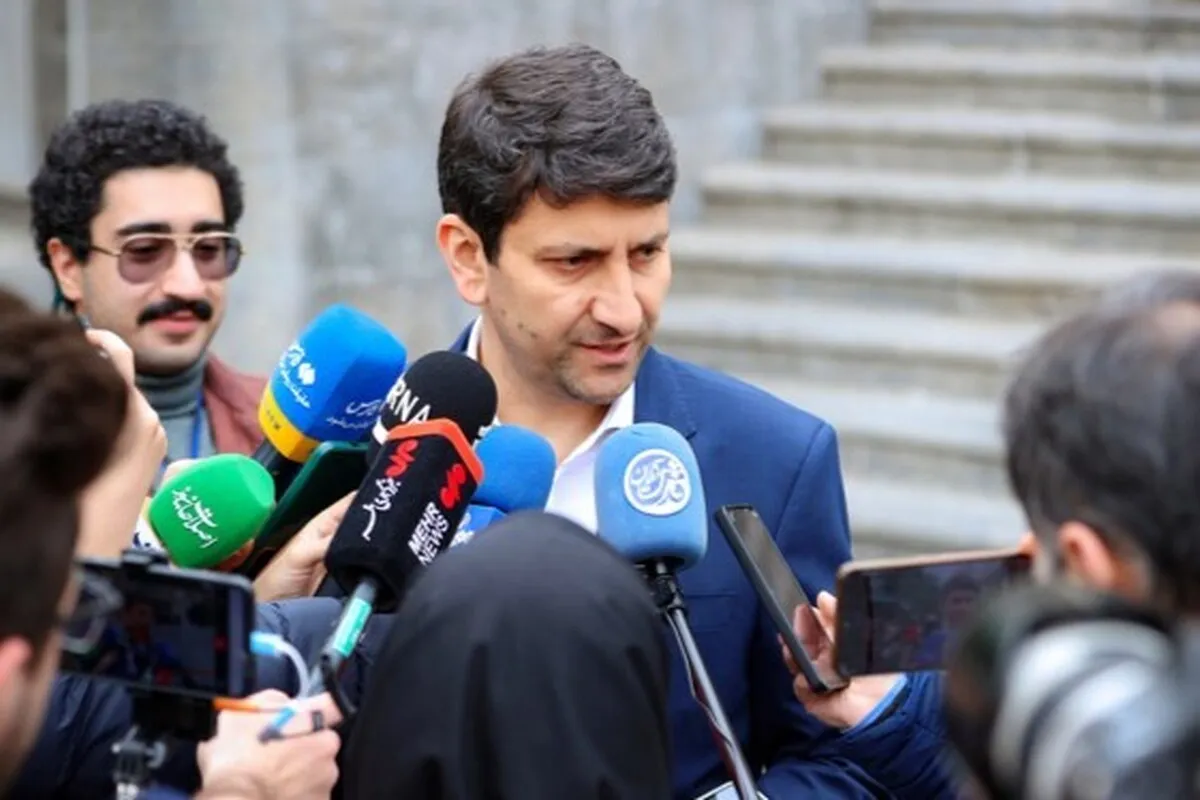 نارضایتی وزیر ارتباطات از کیفیت اینترنت