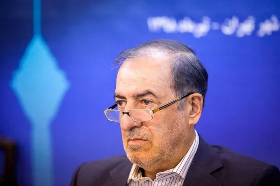 کشور در یک دوراهی تاریخی قرار دارد؛ با ادامه مسیر فعلی، به سمت بحران می&zwnj;رویم