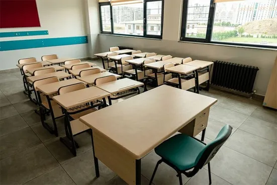 فقط اتباع مجاز در مدارس ثبت&zwnj;نام می&zwnj;شوند
