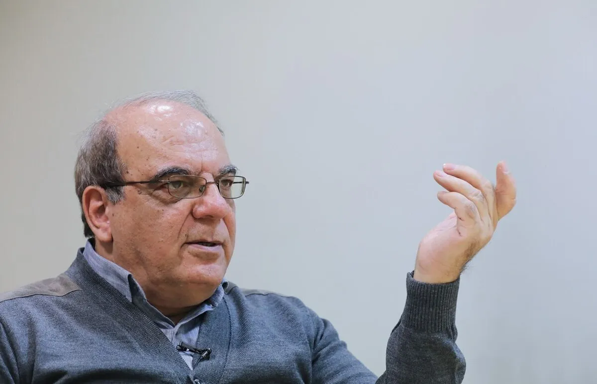 مجمع تشخیص، دیگر کارایی ندارد