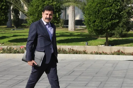 ریسک برای سرمایه گذاری را به حداقل خواهیم رساند
