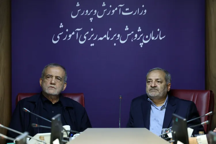 مدارس آینده باید بر پایه الگوهای نوین جهانی بازطراحی شوند