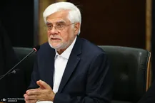 دولت آماده واگذاری اختیارات بازار به اصناف است/ تأکید بر برخورد با گران‌فروشی و احتکار