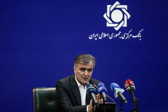 انتقال سپرده&zwnj;ها و دارایی&zwnj;های بانک آینده به بانک ملی بدون ناترازی انجام شد