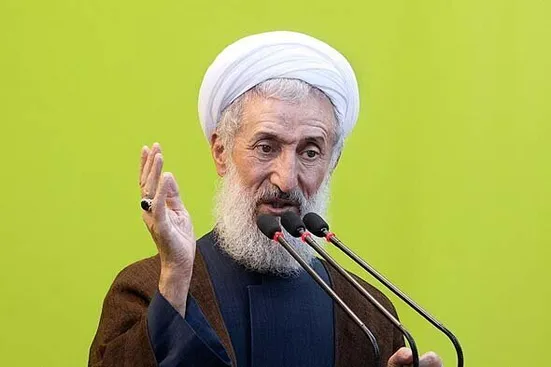 مخالفت صدیقی با تلاش ها برای رفع تحریم: کسانی که دم از سازش با آمریکا می زنند، بدانند مردم عهد کرده اند از پا ننشینند