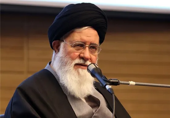 چگونه می&zwnj;شود یک استاد دانشگاه توسط یک پلیس روی زمین کشیده شود و دستبند بخورد فقط به این دلیل که با صهیونیست&zwnj;ها موافق نیست؟
