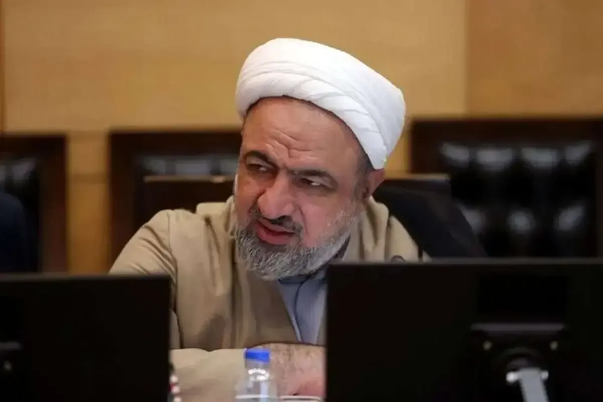 رسایی: در ترکیه خبری نیست، خر داغ می‌کنند!