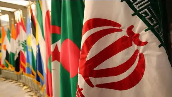 اجازه دهیم نخبگان و اندیشمندان مجرب سیاسی در صحنه حضور یابند
