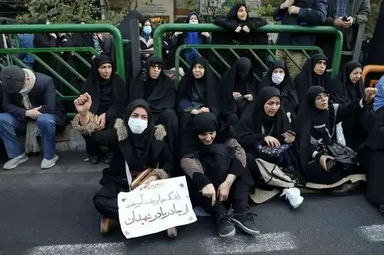 شکاف&zwnj;ها را عمیق&zwnj;تر از اینکه هست نکنیم