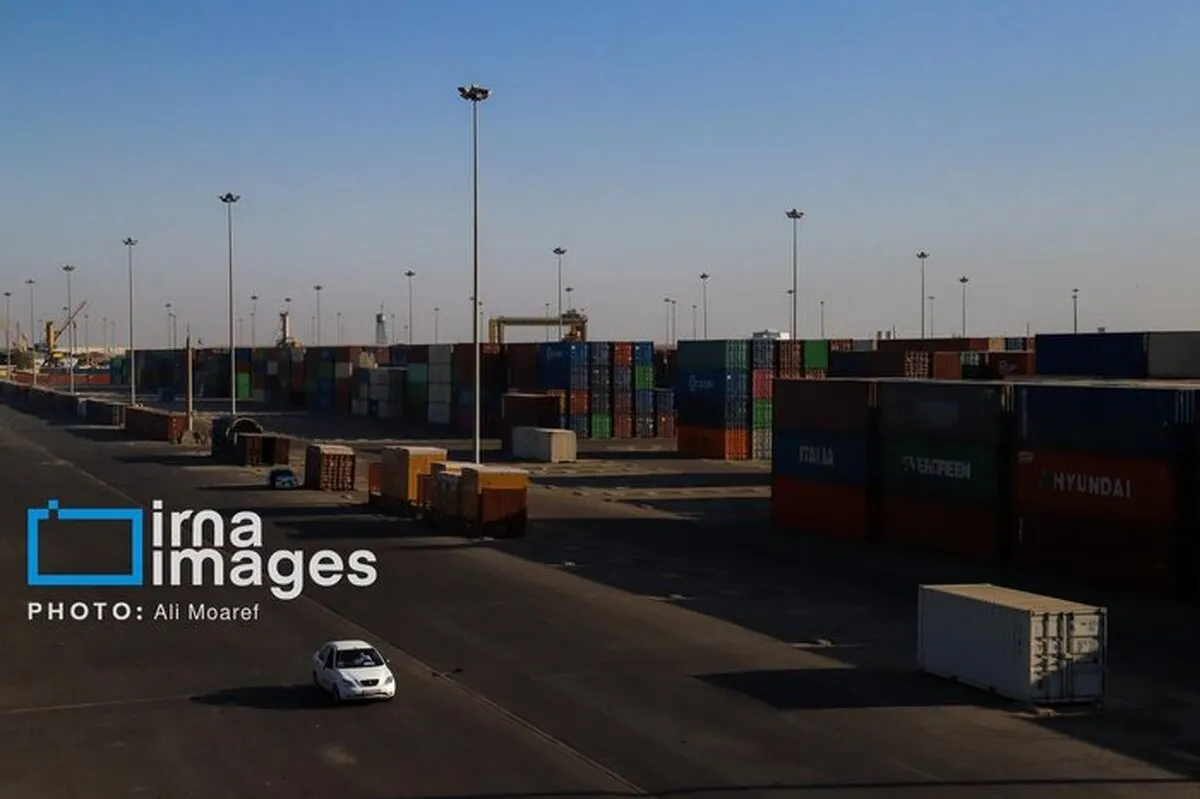 توسعه صادرات با حذف ارز چند نرخی