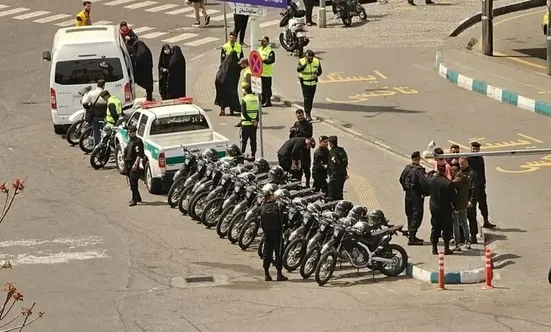 کیهان: در ایران حجاب با کار فرهنگی و محترمانه توسعه داده می&zwnj;شود نه مانند دوره پهلوی با ضرب&zwnj;&zwnj;وشتم و زور