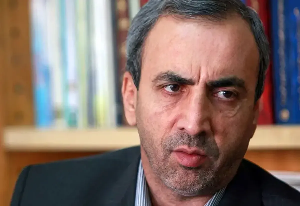 برخی می‌خواهند اندیشه‌های ارتجاعی و قرون وسطایی خود را بر جامعه تحمیل کنند