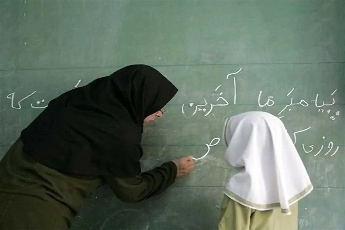 در سال تحصیلی جدید ۶۰ هزار معلم جذب می‌شوند