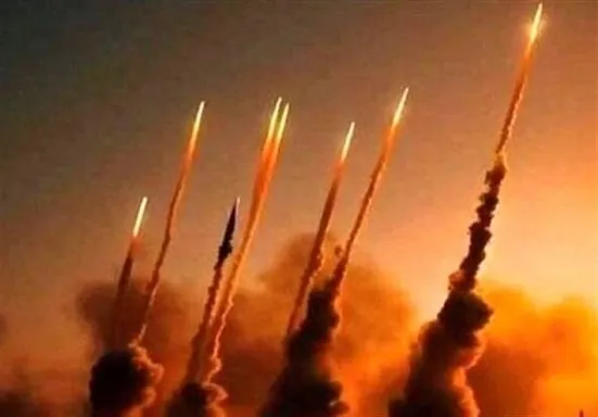 موج ۹۸؛ موشکباران ناو بالگردبر آمریکایی حامل ۵۰۰۰ تفنگدار تروریست