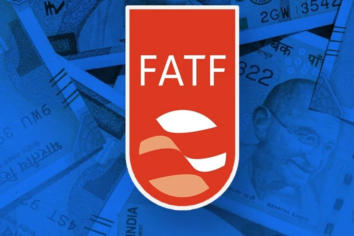 ۱۰ سال است به خاطر تصورات نادرست به مردم و نظام هزینه تحمیل می‌کنند