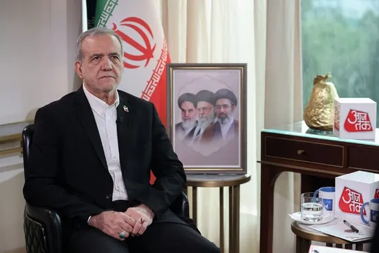 تنگه هرمز باز خواهد شد به شرط آنکه آمریکا دست از محاصره و تجاوز بردارد