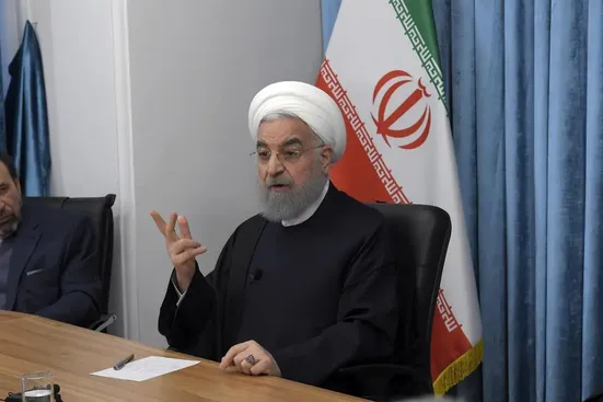 مهرماه ۹۷ ترامپ گفت برجام را قبول می&zwnj;کنم به شرطی که دو بند به آن اضافه کنیم و درباره مسائل موشکی و منطقه مذاکره کنیم