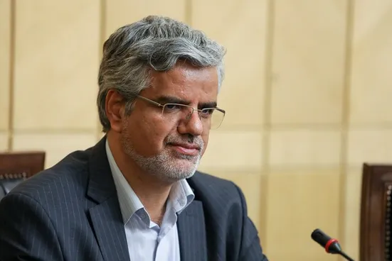 برخی رفتارهای نمایندگان را می&zwnj;توان در چارچوب &laquo;سوءاستفاده از حق&raquo; ارزیابی کرد