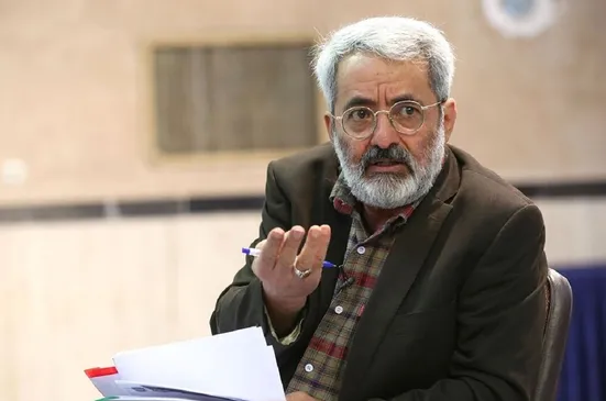 امروز جامعه محل جولان افراد تند، جسور و پرده&zwnj;در شده و کسی هم جلودار آنان نیست