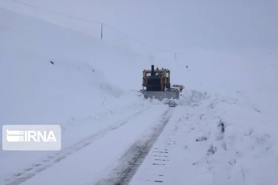 سرمای نامتعارف و یخ&zwnj;زدگی در جاده&zwnj;ها تا پایان هفته