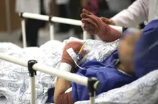 نارنجک باقی‌مانده از چهارشنبه‌سوری، انگشتان یک پاکبان را قطع کرد