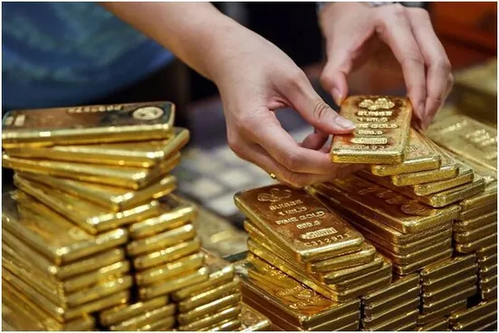 اونس جهانی طلا برای دومین هفته کاهش یافت (۲ خرداد ۱۴۰۵)